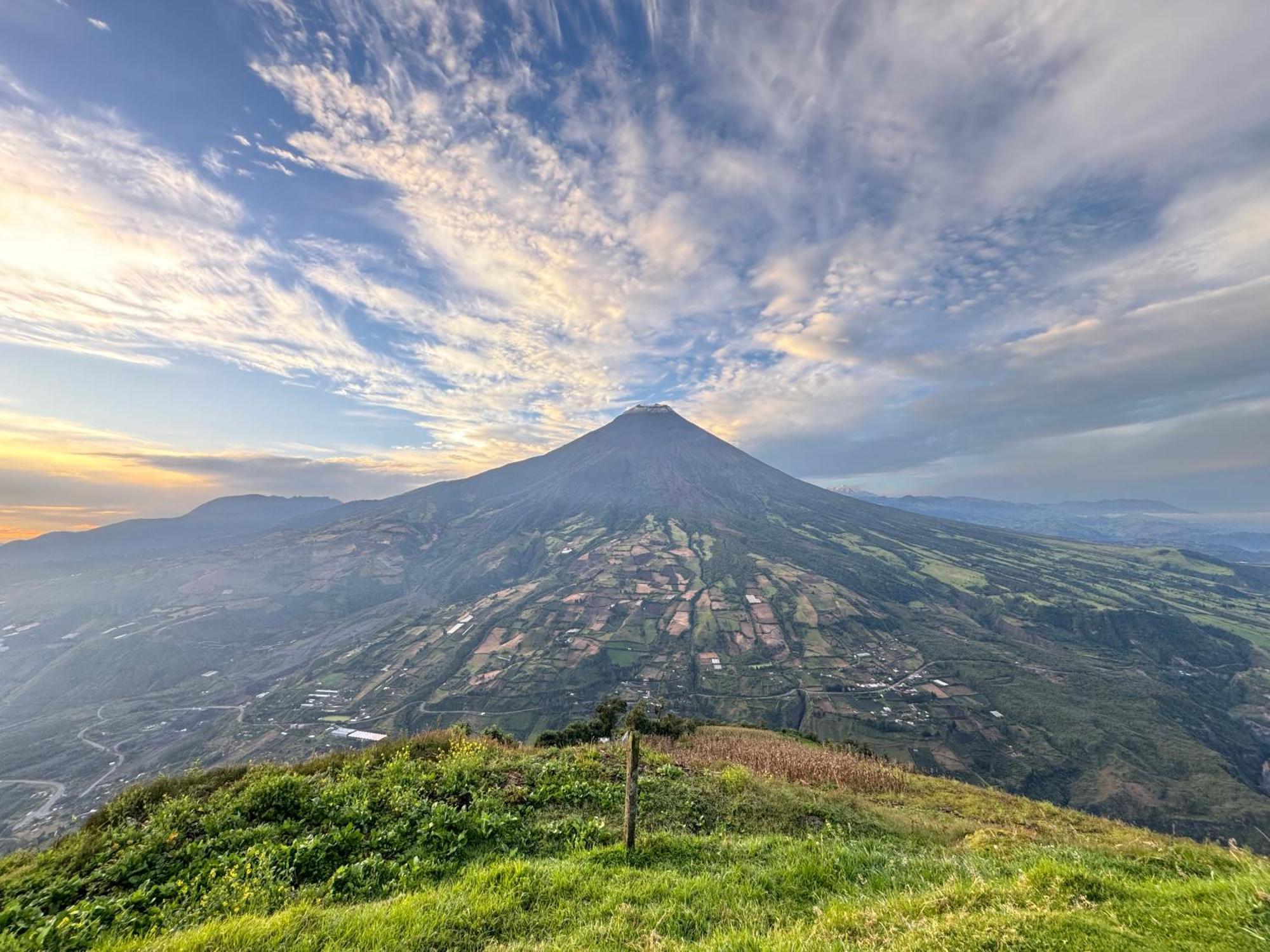 شقة Penthouse W/Rooftop Terrace - Volcano View بانيوس المظهر الخارجي الصورة